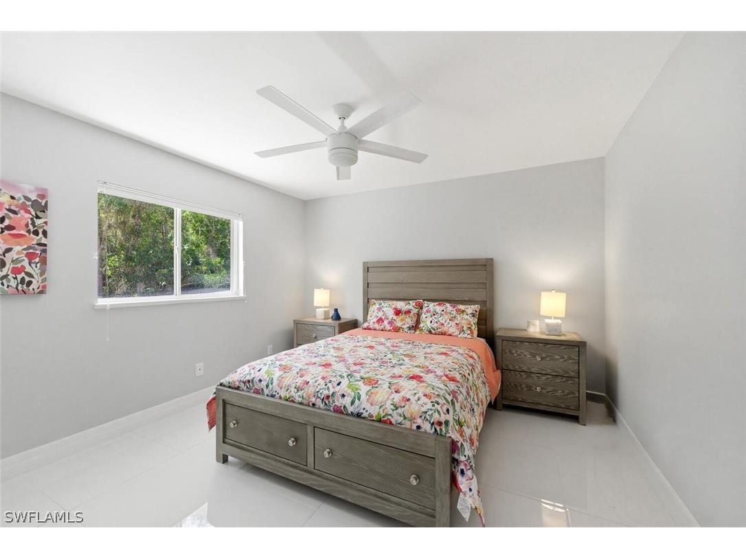 1520 Oakes Boulevard Naples FL 34119 226006448 image33