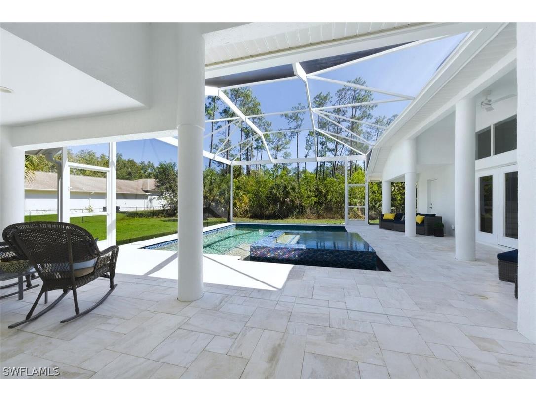 1520 Oakes Boulevard Naples FL 34119 226006448 image36