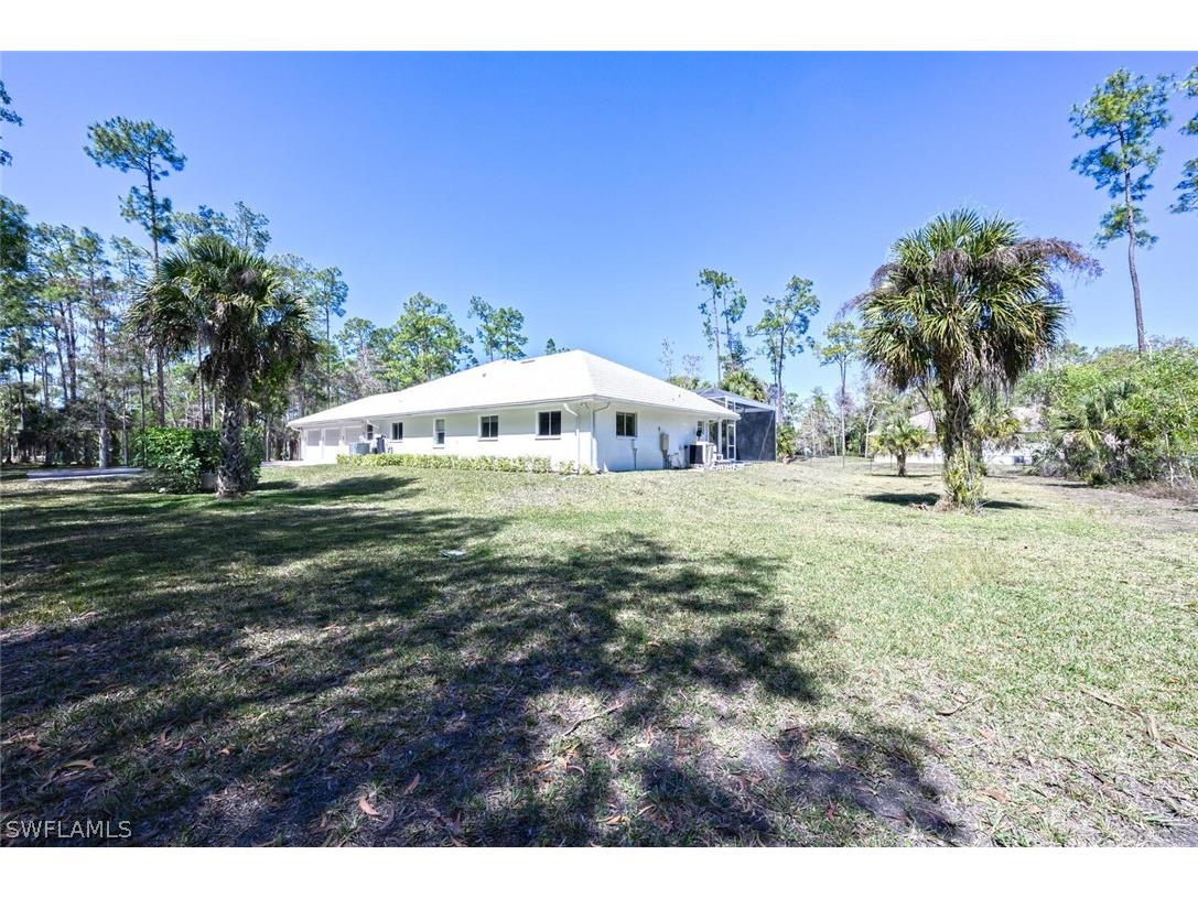 1520 Oakes Boulevard Naples FL 34119 226006448 image45