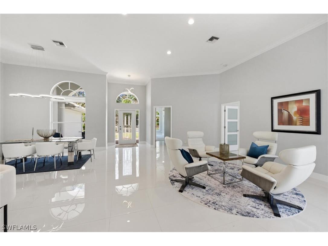 1520 Oakes Boulevard Naples FL 34119 226006448 image8
