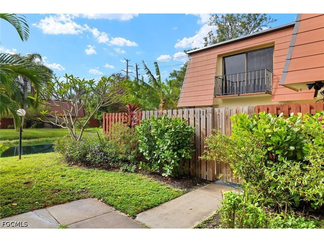 1520 Park Meadows Drive #1 Fort Myers FL 33907 2026018897 image1