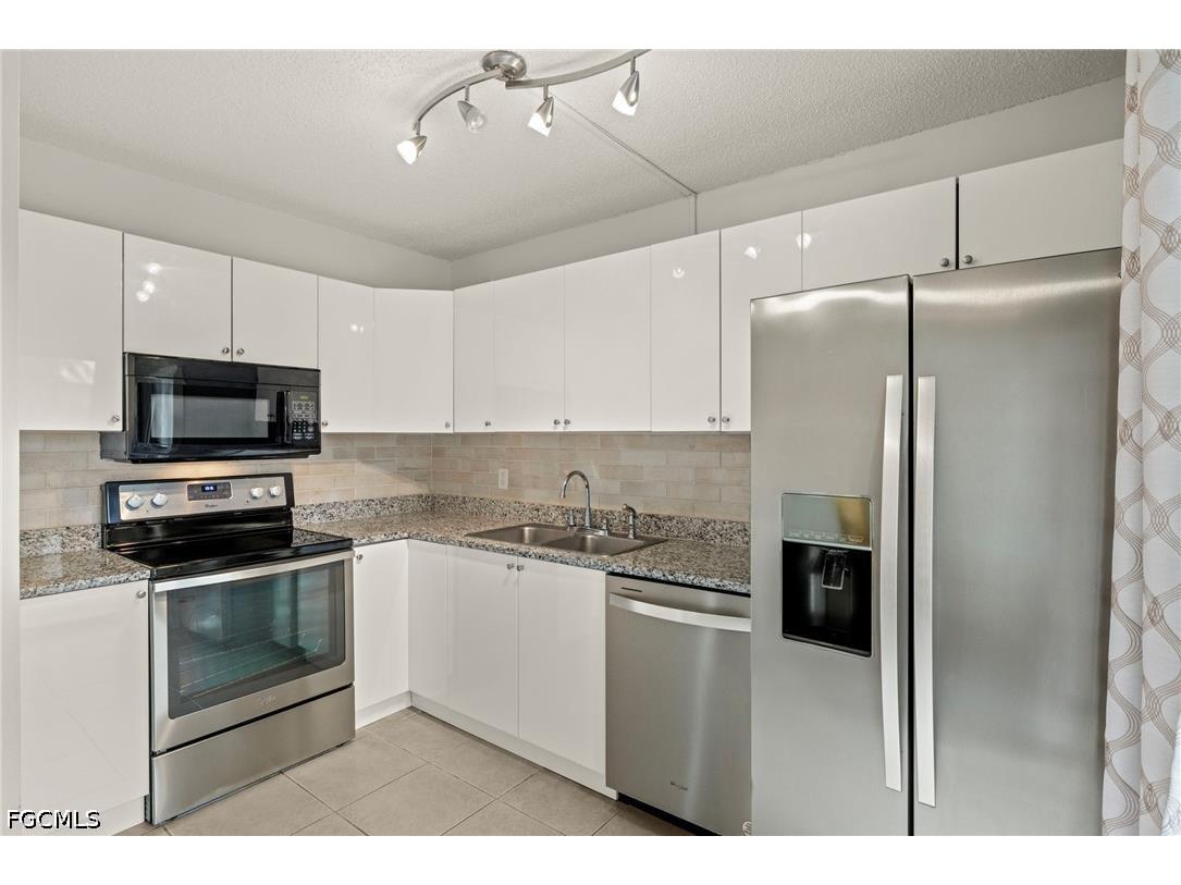 1520 Park Meadows Drive #1 Fort Myers FL 33907 2026018897 image13