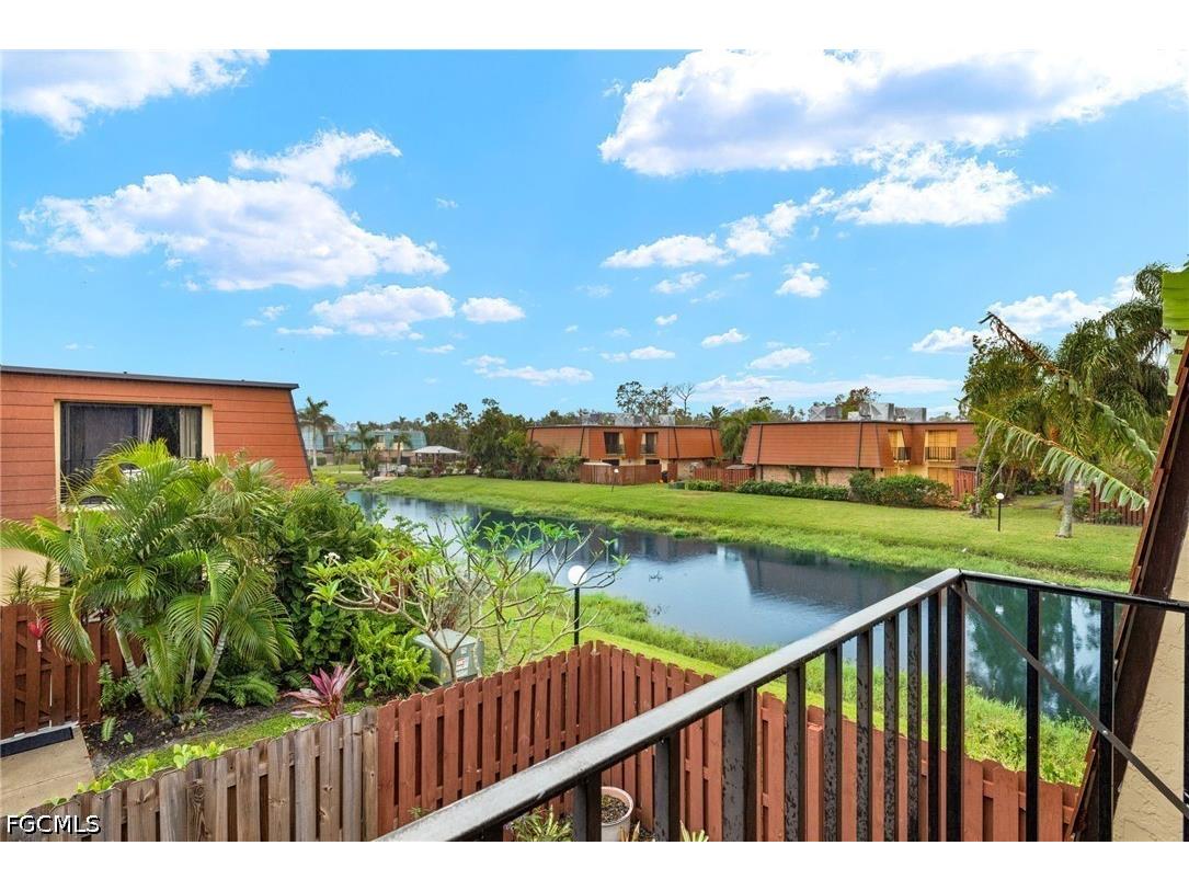 1520 Park Meadows Drive #1 Fort Myers FL 33907 2026018897 image3