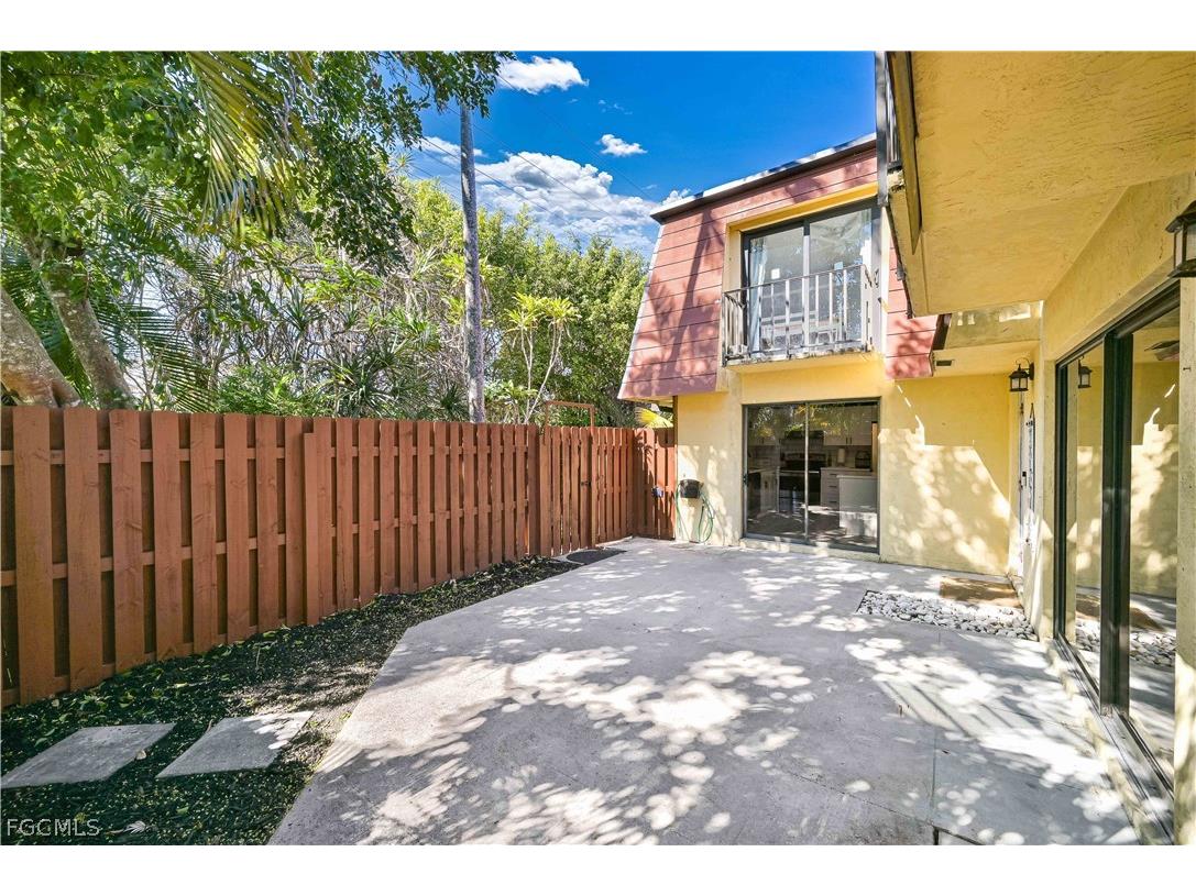 1520 Park Meadows Drive #2 Fort Myers FL 33907 2026006054 image24