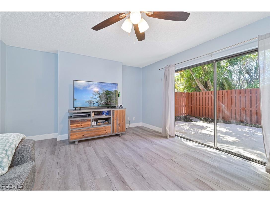 1520 Park Meadows Drive #2 Fort Myers FL 33907 2026006054 image8