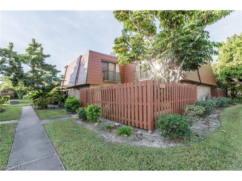 1520 Park Meadows Drive #4 Fort Myers FL 33907 224022402 image1