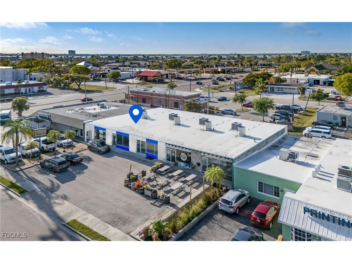 1520 SE 46th Lane Cape Coral FL 33904 2025020590 image2