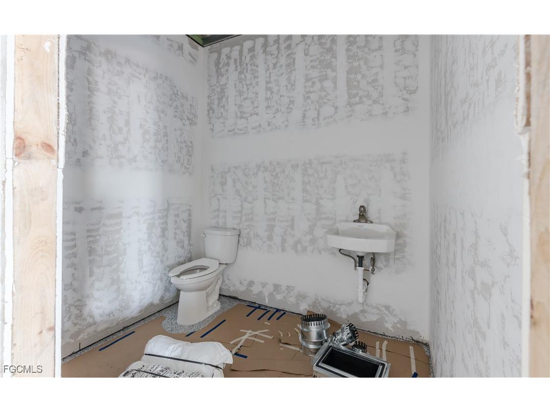 1520 SE 46th Lane Cape Coral FL 33904 2025020590 image6