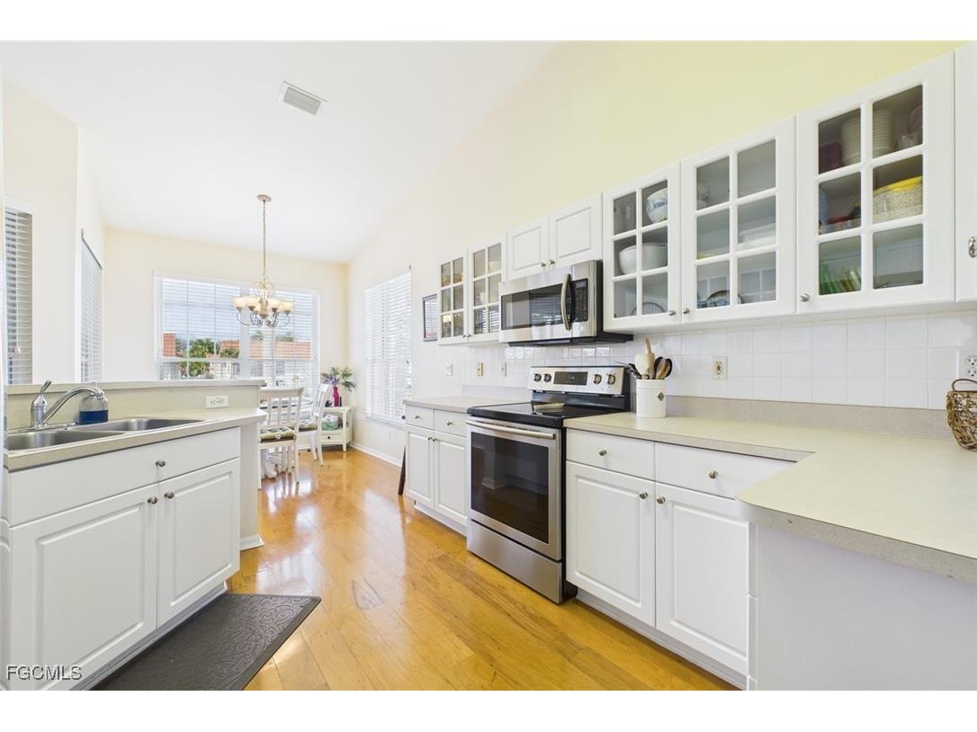 15200 Royal Windsor Lane #901 Fort Myers FL 33919 2025026129 image12
