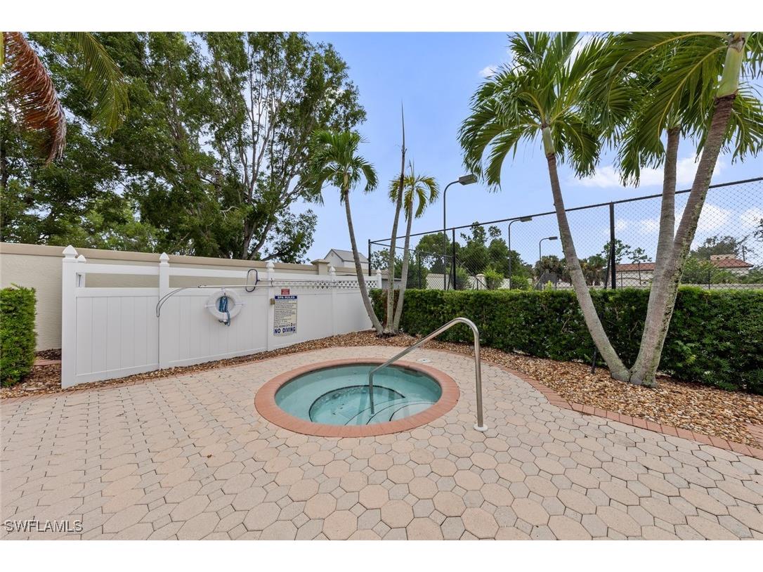 15201 Royal Windsor Lane #403 Fort Myers FL 33919 225074135 image30