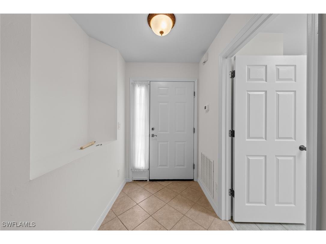 15201 Royal Windsor Lane #403 Fort Myers FL 33919 225074135 image4