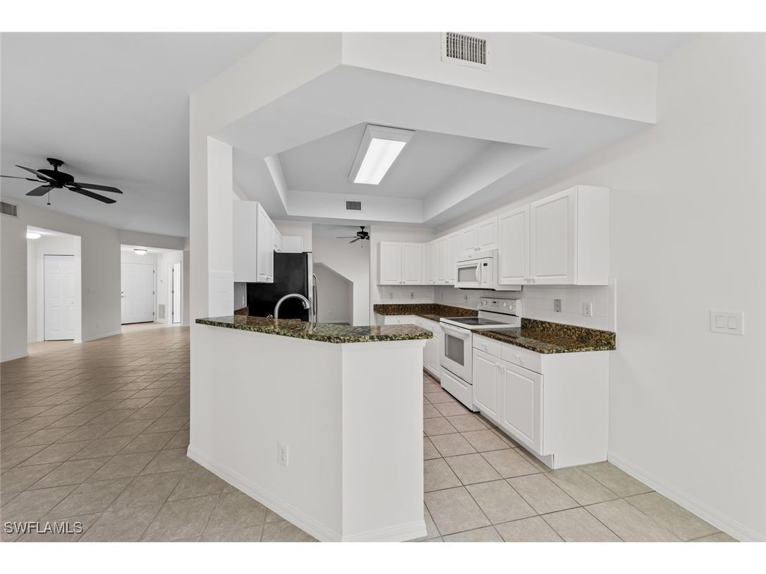 15201 Royal Windsor Lane #403 Fort Myers FL 33919 225074135 image8