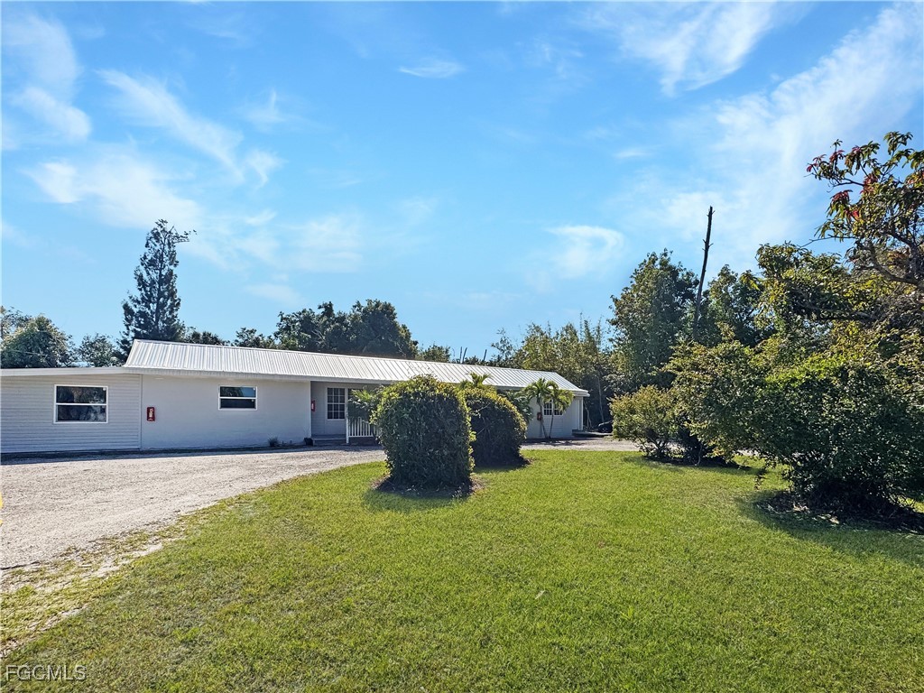 15206 Stringfellow Road #4 Bokeelia FL 33922 2025025516 image2