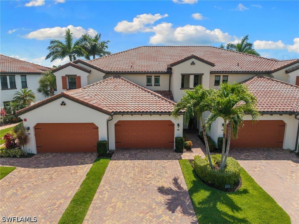 15209 Butler Lake Drive #201 Naples FL 34109 226020504 image2