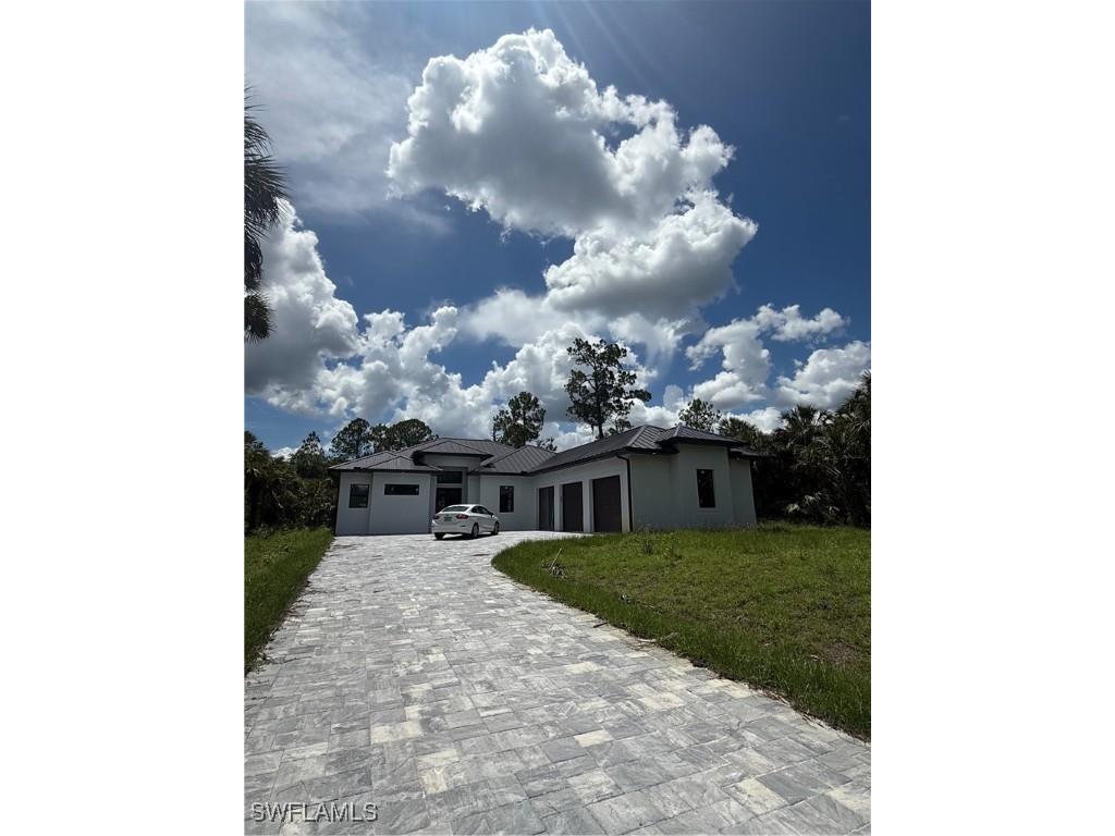 1521 Desoto Boulevard S Naples FL 34117 225040270 image1