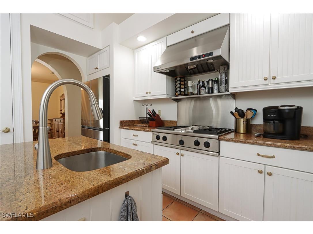 1521 Gordon River Lane Naples FL 34104 225072898 image10