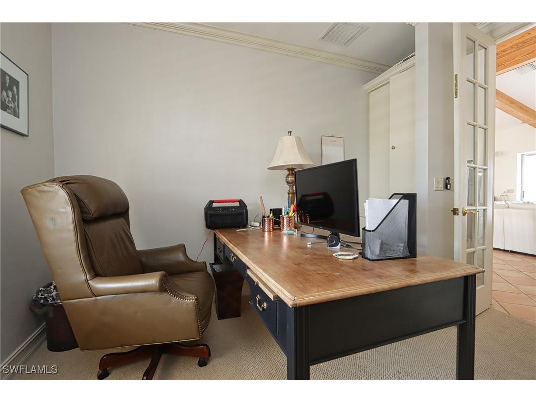 1521 Gordon River Lane Naples FL 34104 225072898 image13