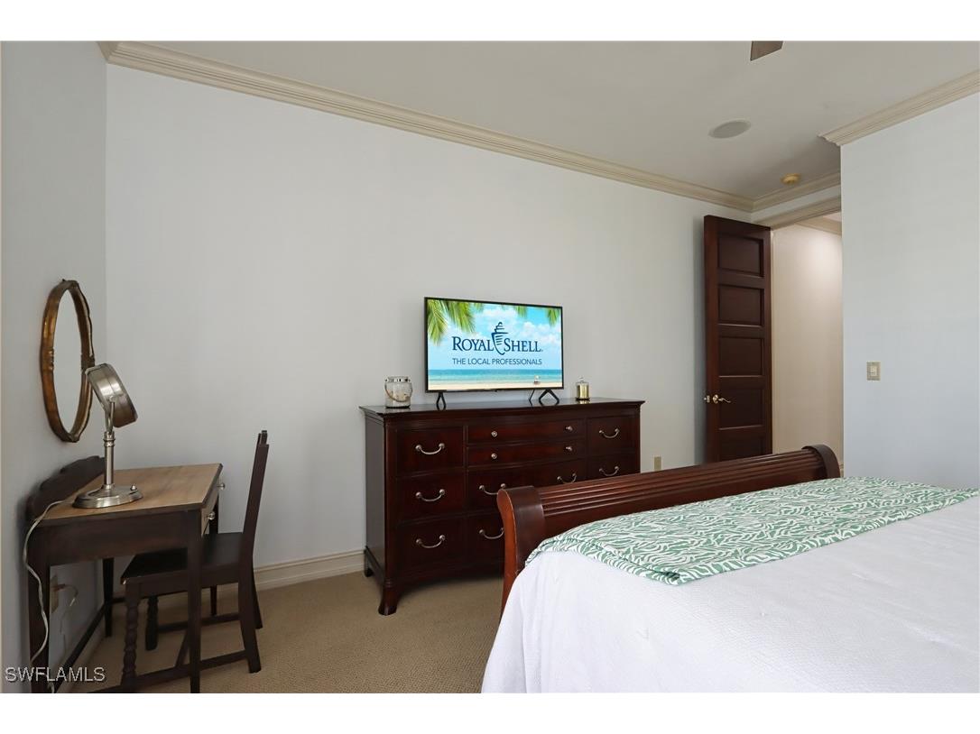 1521 Gordon River Lane Naples FL 34104 225072898 image21