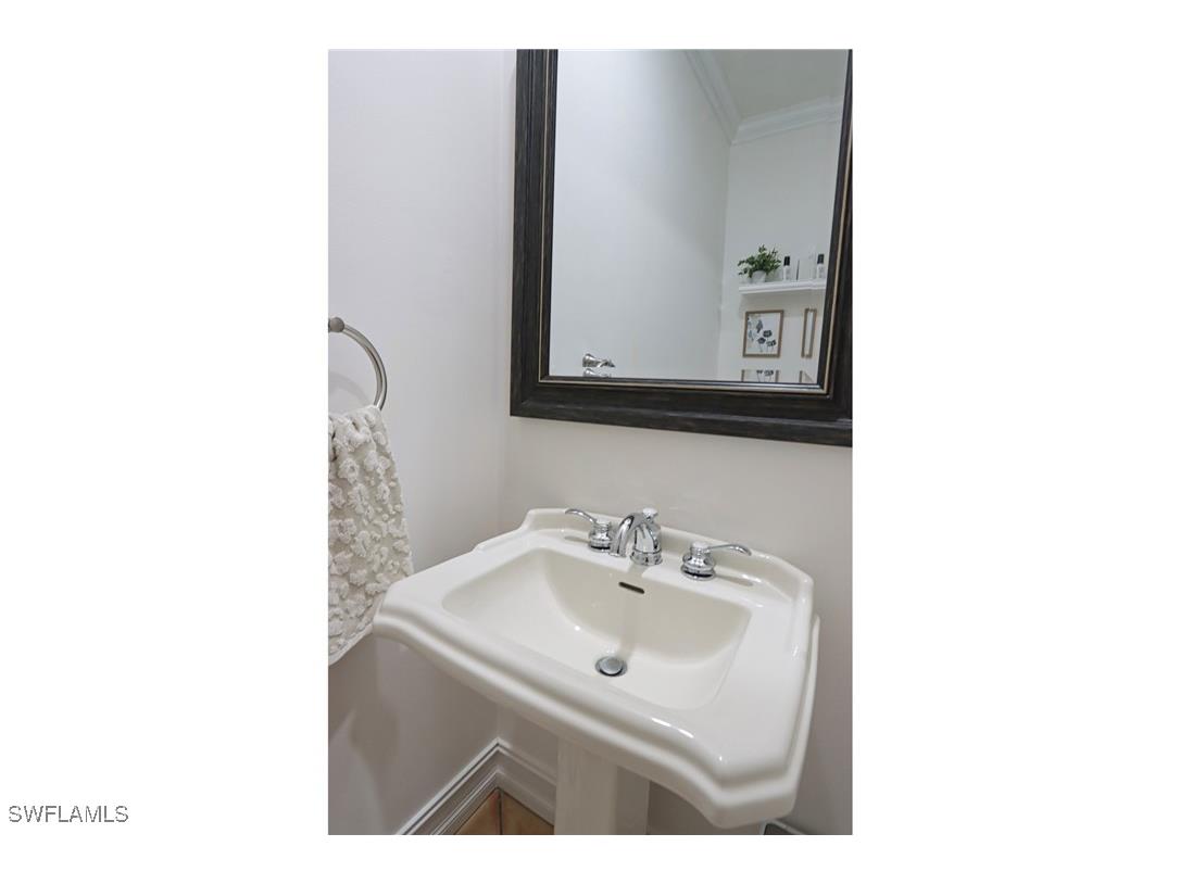 1521 Gordon River Lane Naples FL 34104 225072898 image29