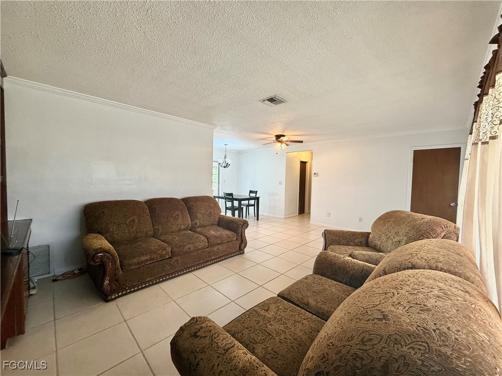 1521 Huntdale Street E Lehigh Acres FL 33936 2025001483 image4