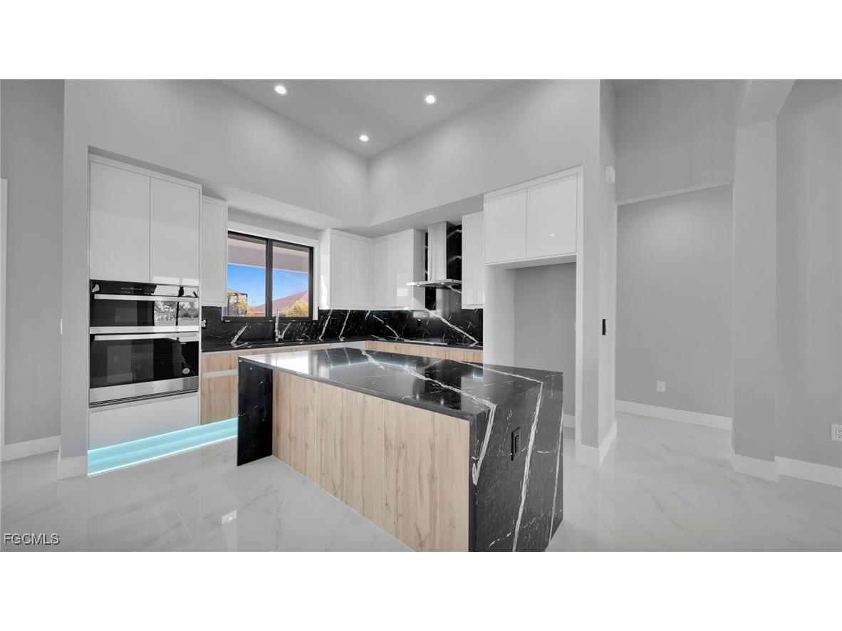 1521 NW 37th Avenue Cape Coral FL 33993 2025023032 image12