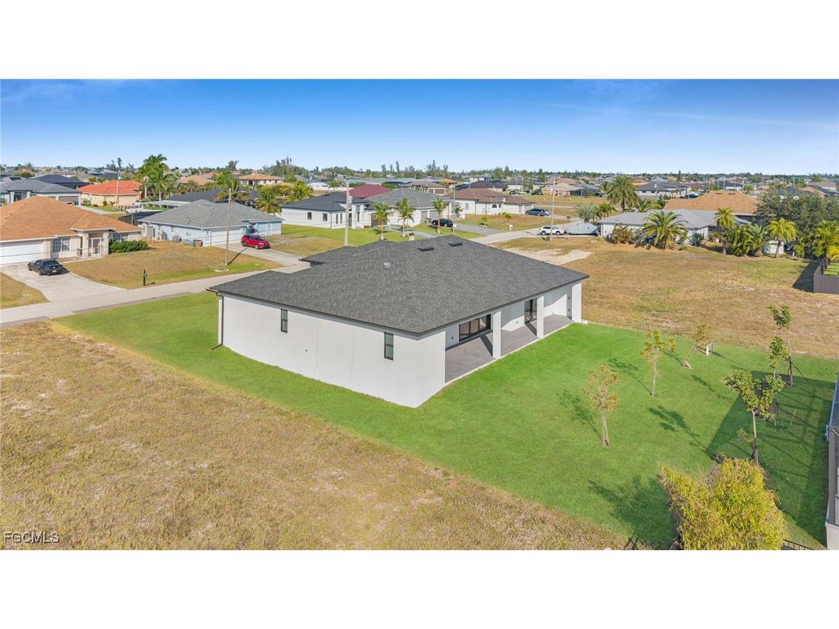 1521 NW 37th Avenue Cape Coral FL 33993 2025023032 image38