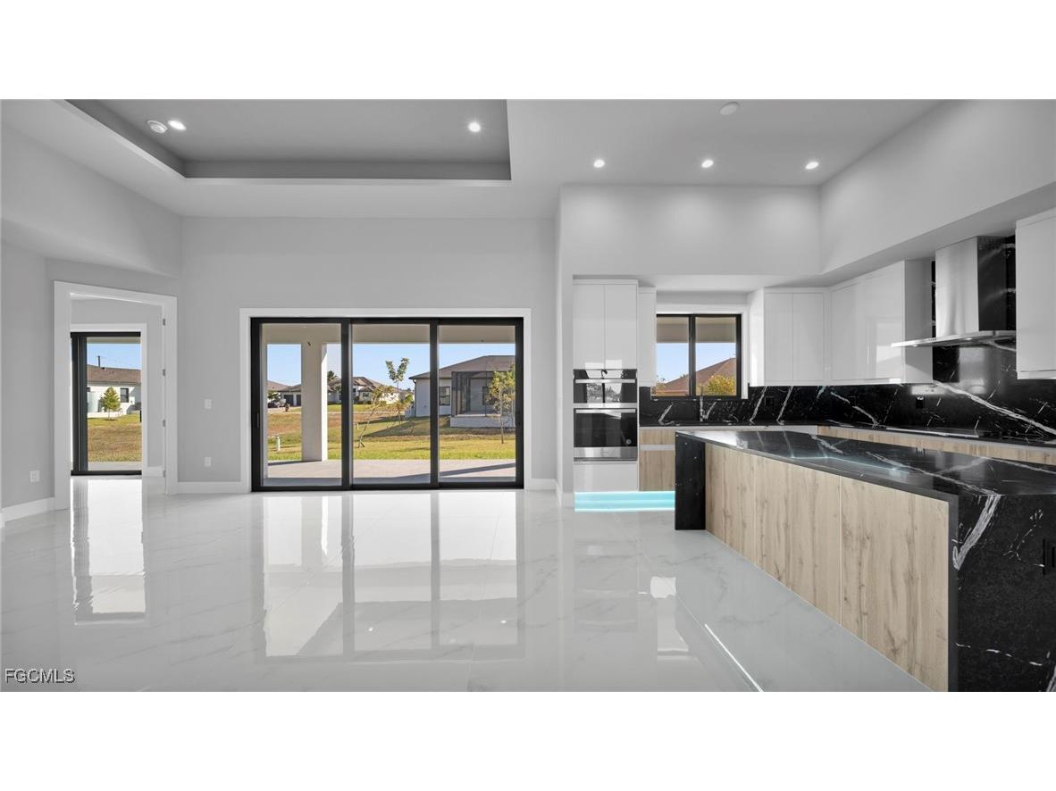 1521 NW 37th Avenue Cape Coral FL 33993 2025023032 image5