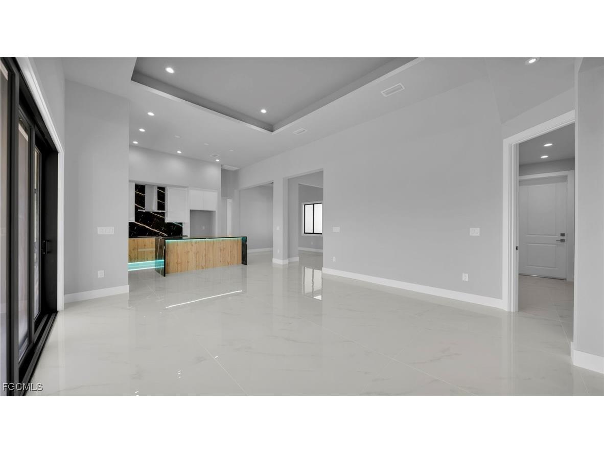 1521 NW 37th Avenue Cape Coral FL 33993 2025023032 image7