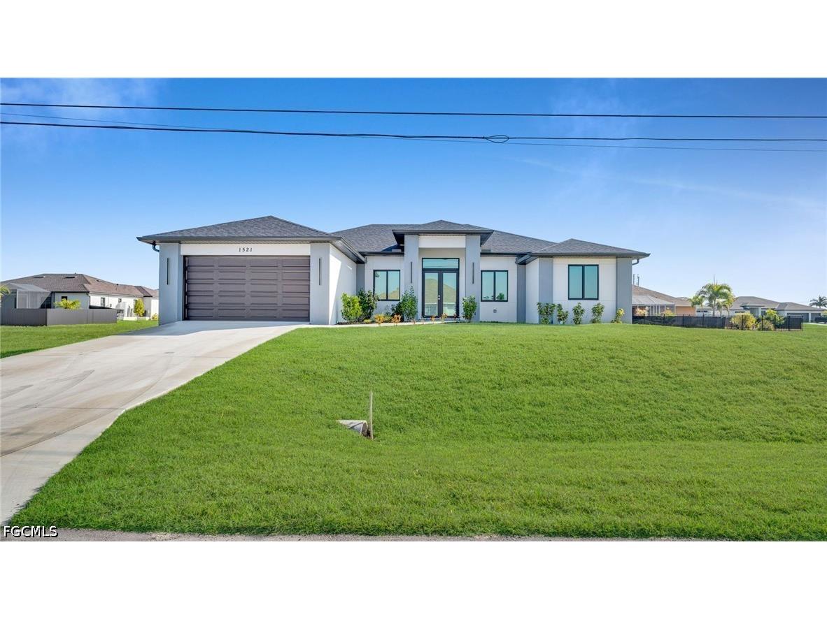 1521 NW 37th Avenue Cape Coral FL 33993 2026017614 image1
