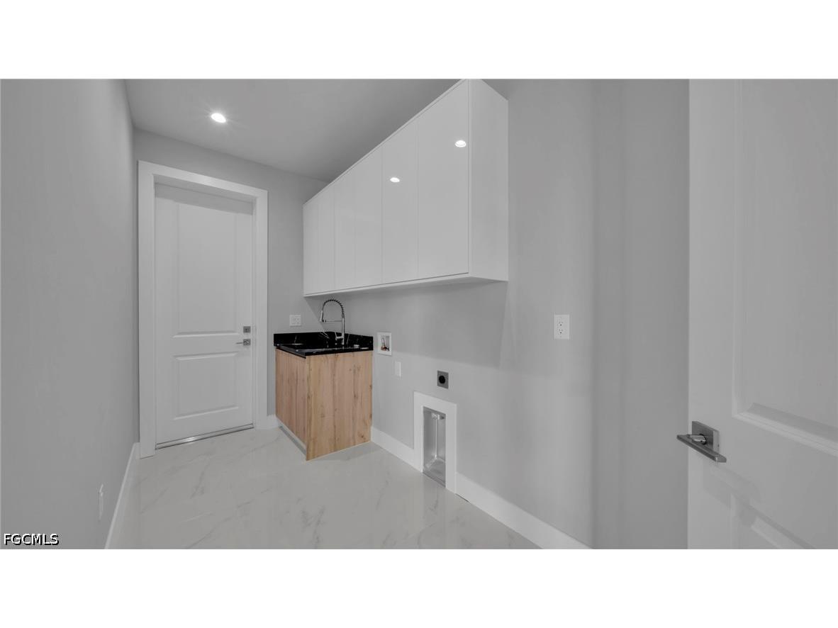 1521 NW 37th Avenue Cape Coral FL 33993 2026017614 image28