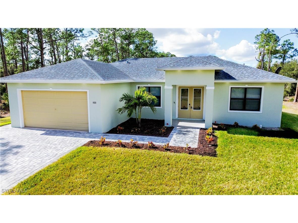 1521 Palmetto Avenue Lehigh Acres FL 33972 224100886 image1