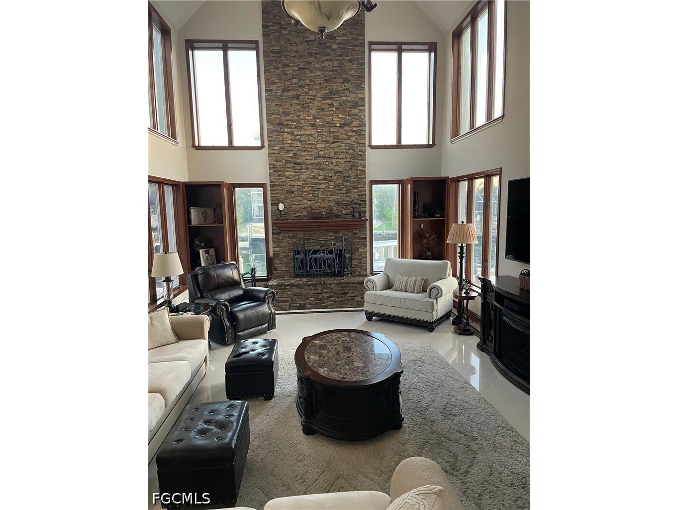 1521 SW 58th Street Cape Coral FL 33914 2026004521 image4