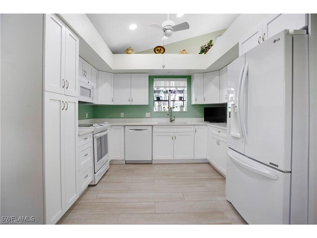 15210 Majorca Bay Drive #1-15 Naples FL 34110 225071451 image8