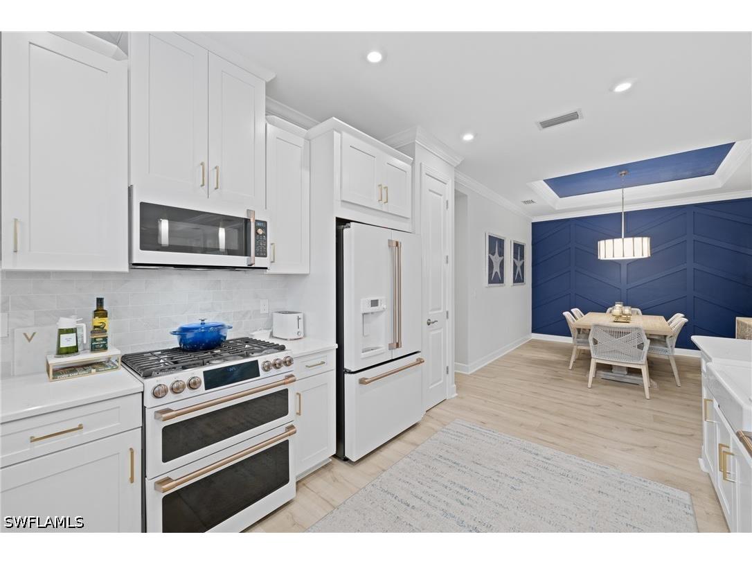 15214 Tolmino Street Naples FL 34114 226013857 image10