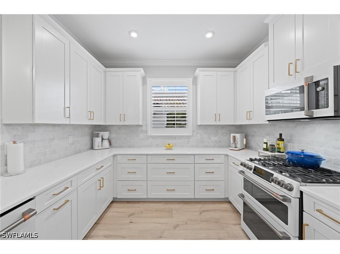 15214 Tolmino Street Naples FL 34114 226013857 image8