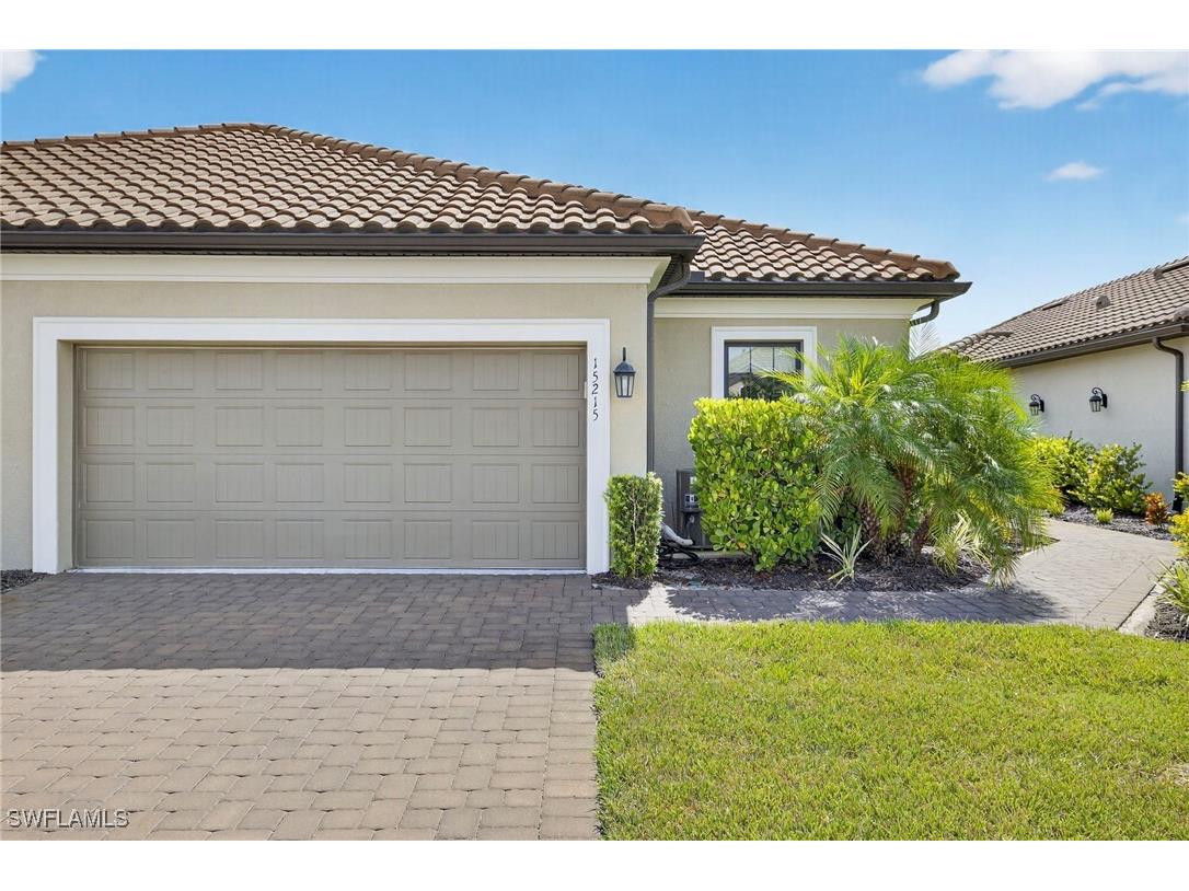 15215 Tolmino Street Naples FL 34114 225079793 image3