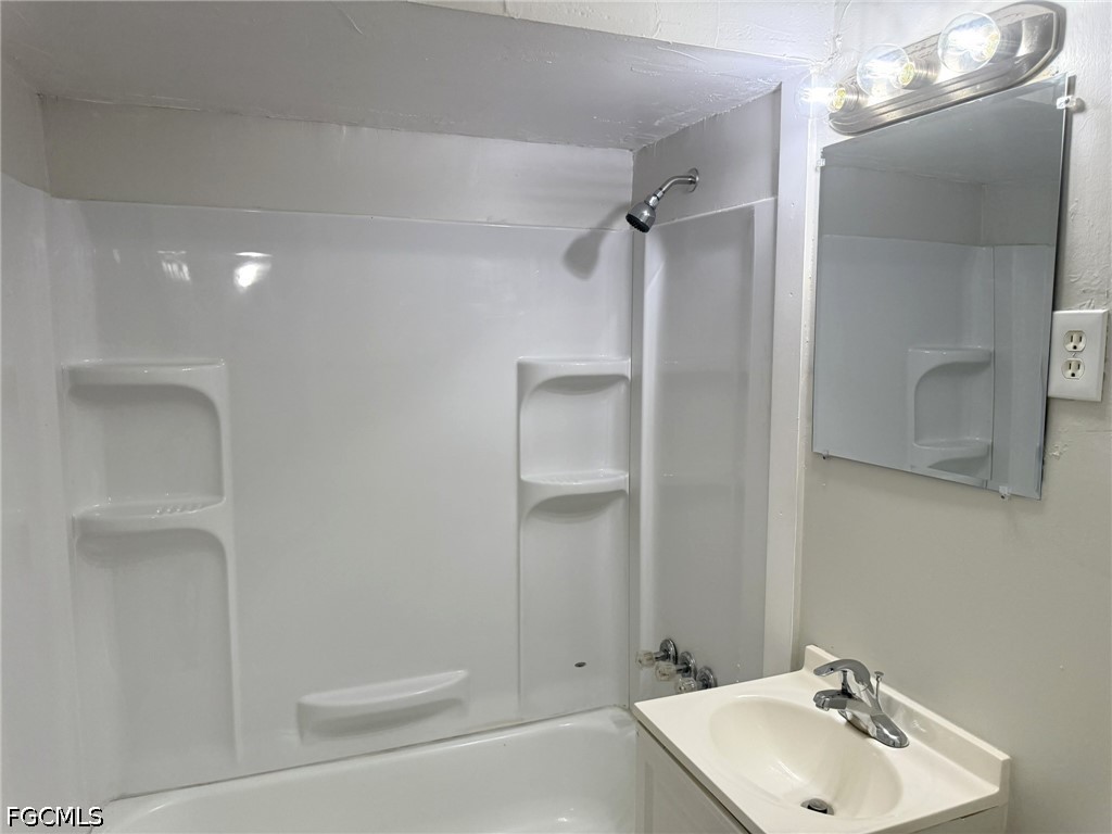 1522 Brookhill Drive Fort Myers FL 33916 2026030308 image24