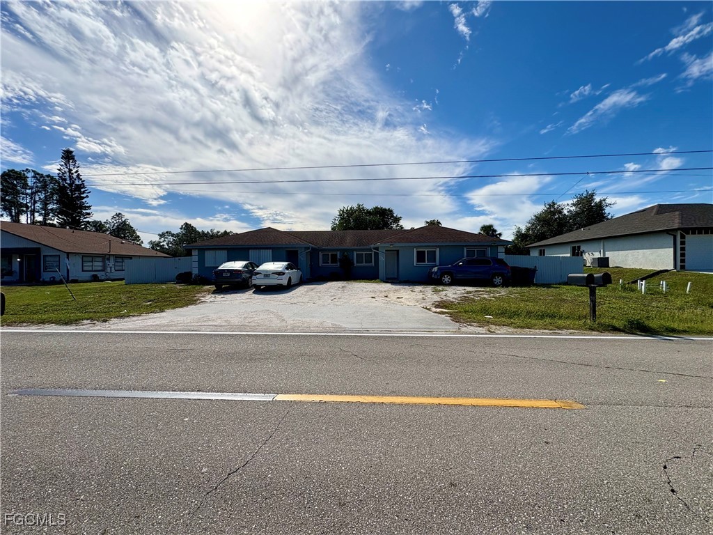 1522 E 12th Street Lehigh Acres FL 33972 2025018709 image1