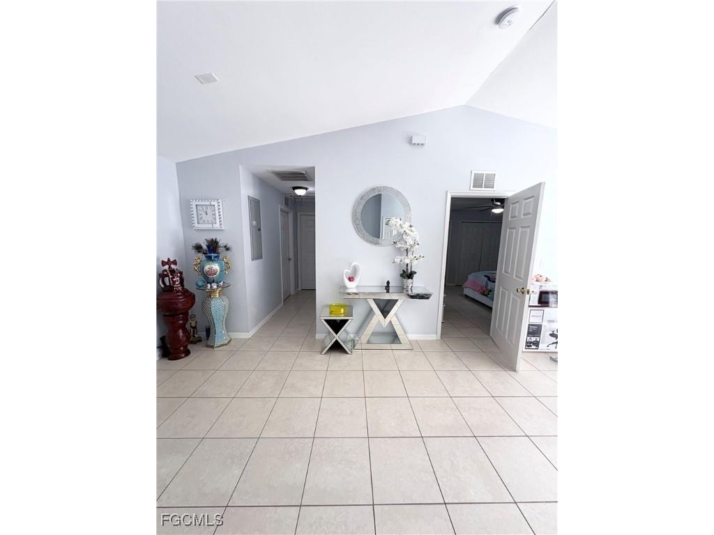 1522 E 12th Street Lehigh Acres FL 33972 2025018709 image2