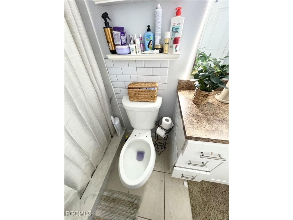 1522 E 12th Street Lehigh Acres FL 33972 2025018709 image8