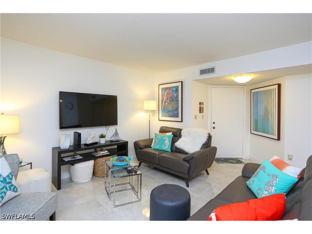 1522 Mainsail Drive #2 Naples FL 34114 226024275 image28