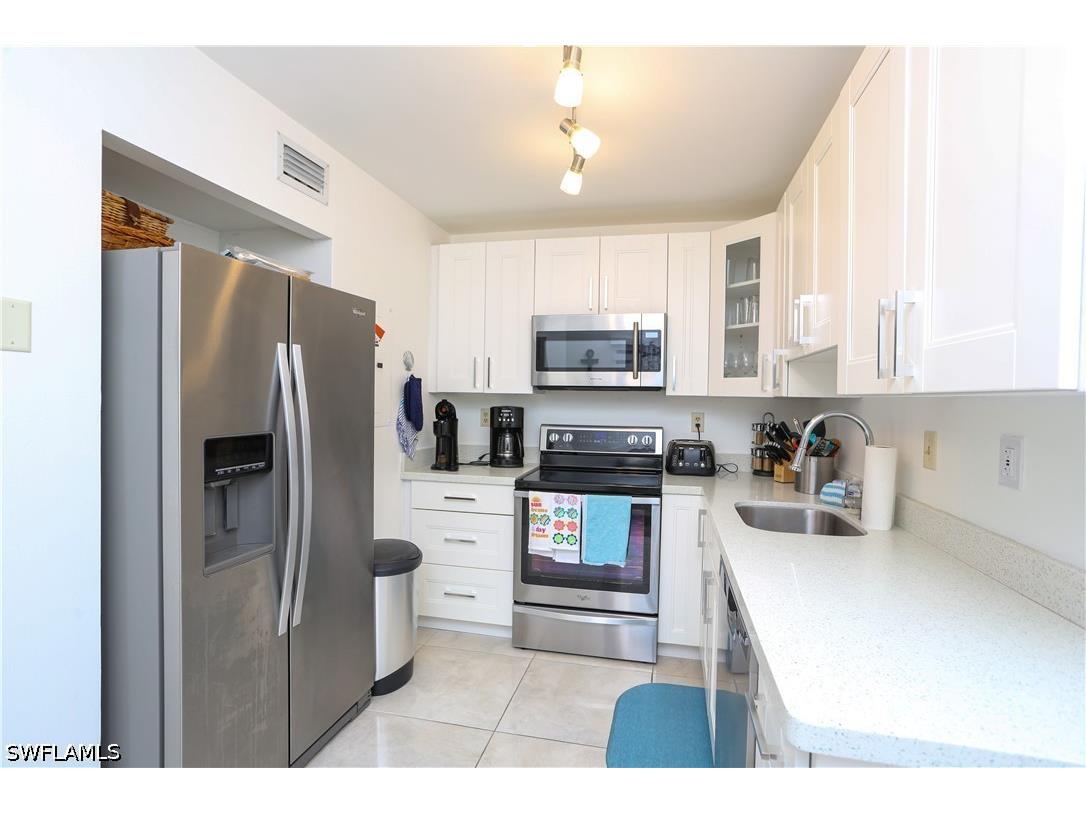 1522 Mainsail Drive #2 Naples FL 34114 226024275 image36