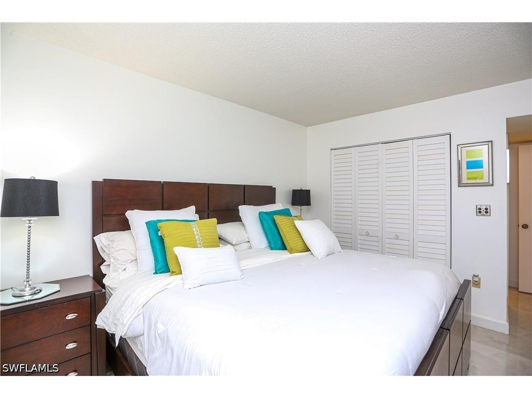 1522 Mainsail Drive #2 Naples FL 34114 226024275 image48
