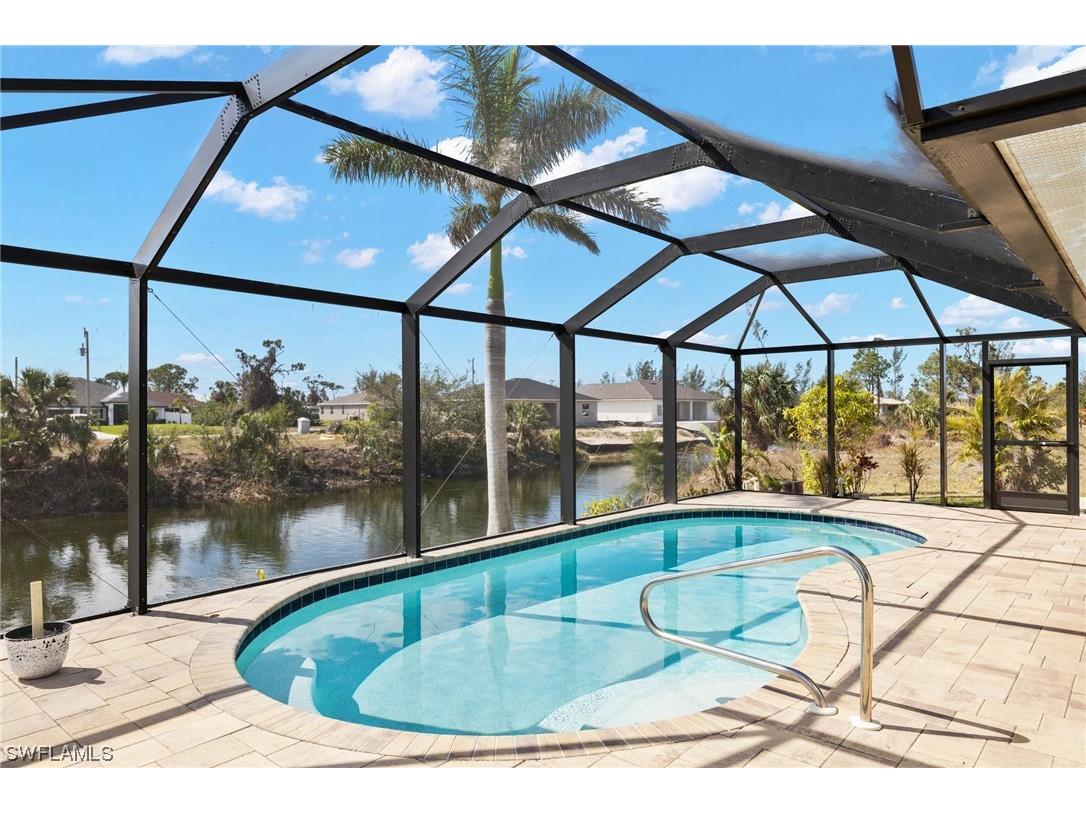 1522 NE 37th Street Cape Coral FL 33909 223008965 image1