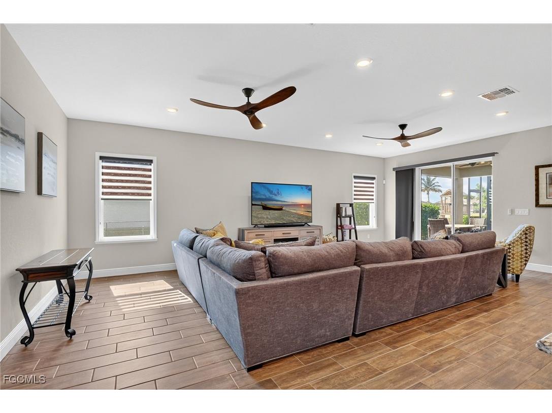 1522 NW 38th Avenue Cape Coral FL 33993 2025021176 image12