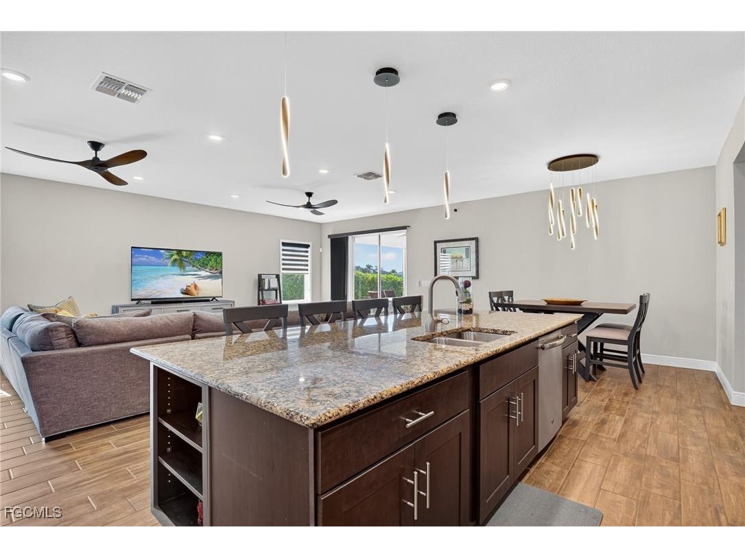 1522 NW 38th Avenue Cape Coral FL 33993 2025021176 image14