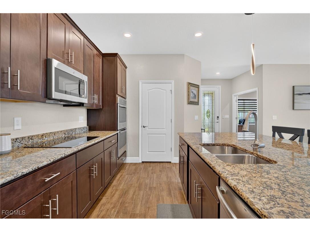 1522 NW 38th Avenue Cape Coral FL 33993 2025021176 image15