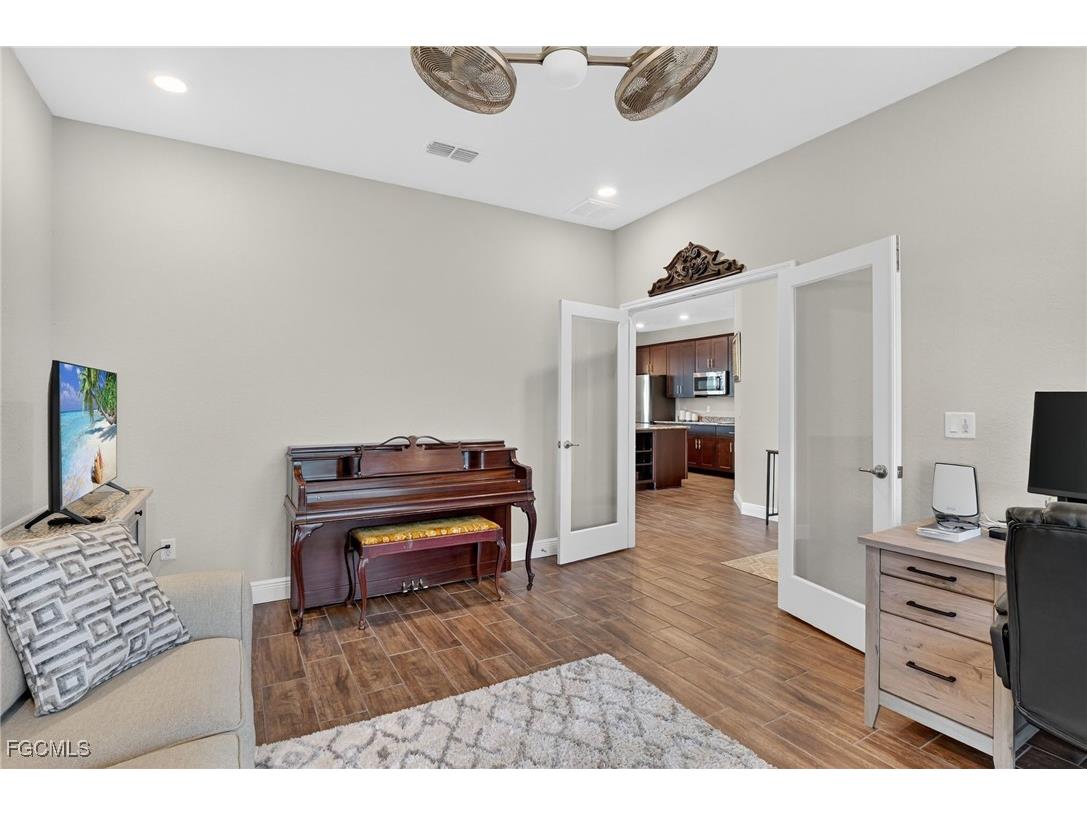 1522 NW 38th Avenue Cape Coral FL 33993 2025021176 image20