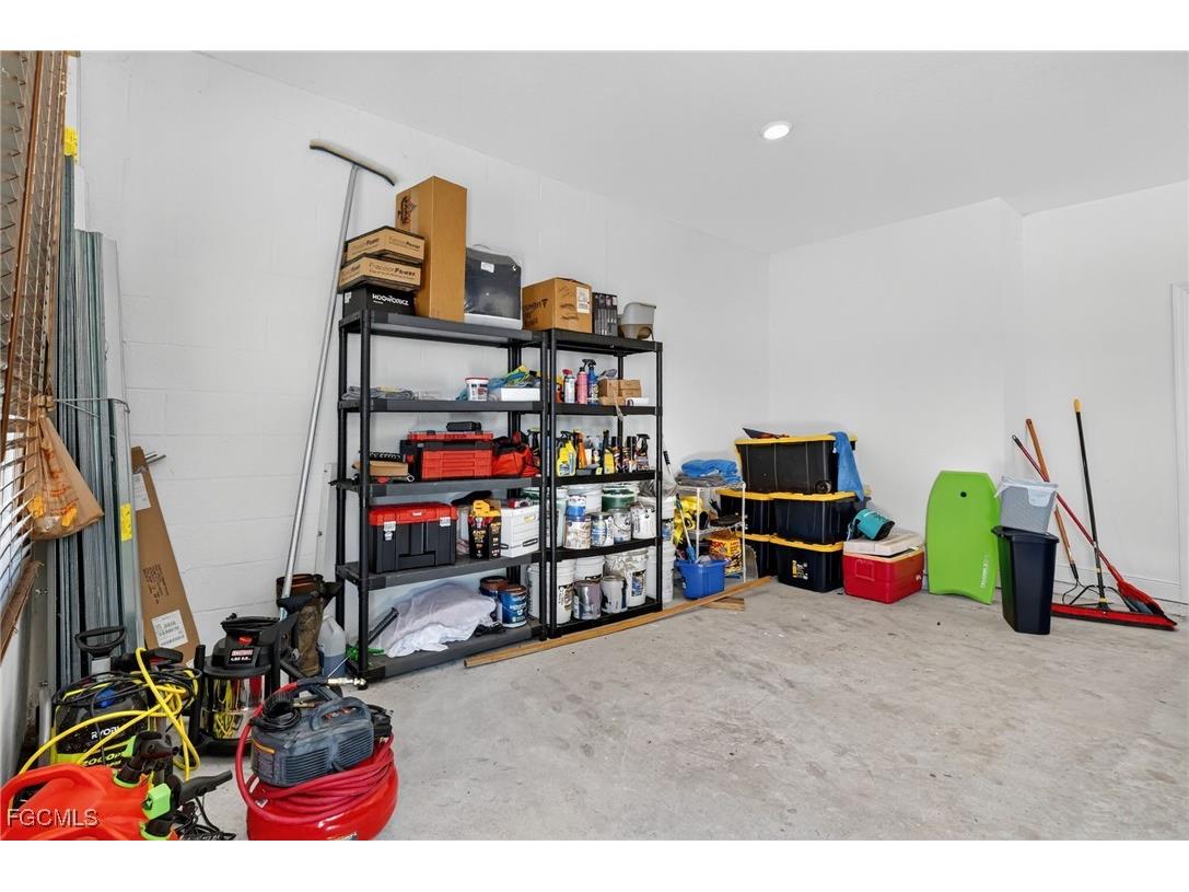 1522 NW 38th Avenue Cape Coral FL 33993 2025021176 image36