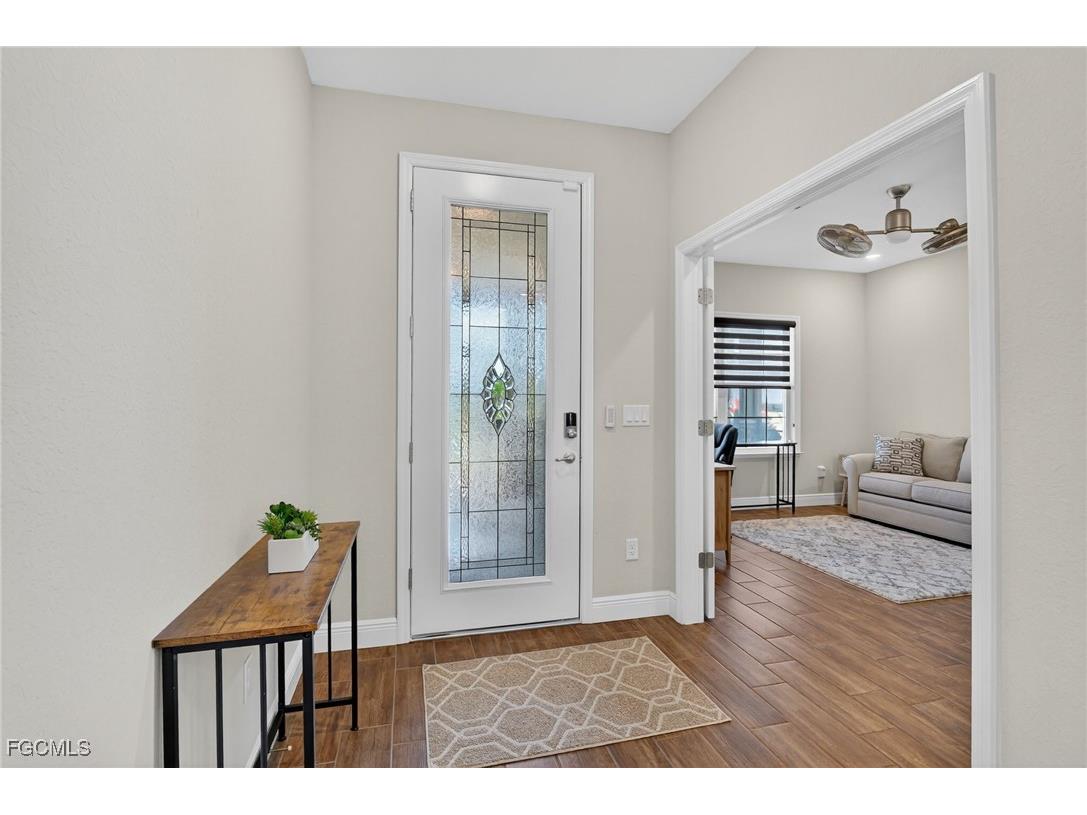 1522 NW 38th Avenue Cape Coral FL 33993 2025021176 image5